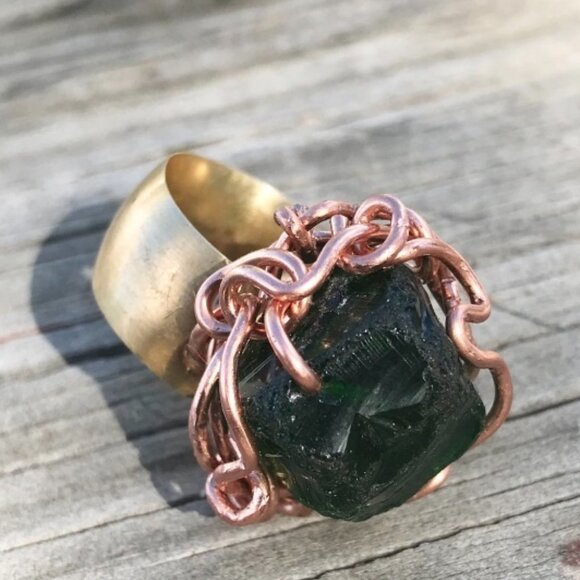 Emerald Green Sea Glass Copper Brass Ring Custom Cocktail Dinner Statement Boho - Picture 4 of 6